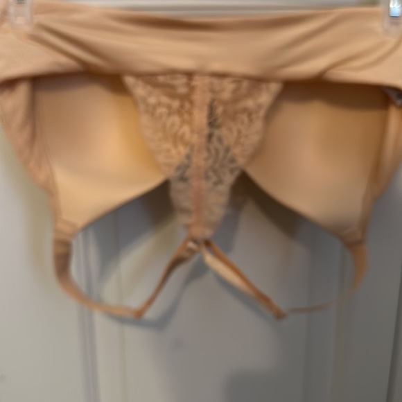 2 For $11 💖Serra bras - Picture 9 of 9